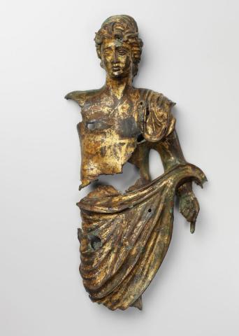 Vergoldeter Bronzebeschlag der Schutzgottheit (Genius) des römischen Volkes aus Augsburg. Kunstsammlungen und Museen Augsburg, Foto: A. Brücklmaier, Augsburg.